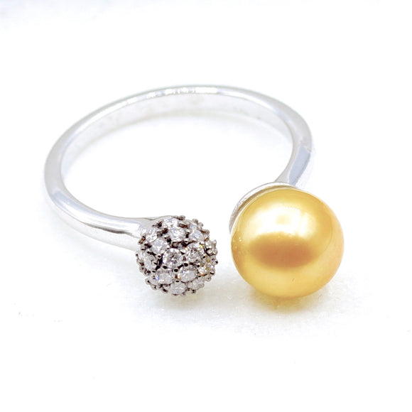 18k Diamond dome Pearl Ring - Eraya Diamonds